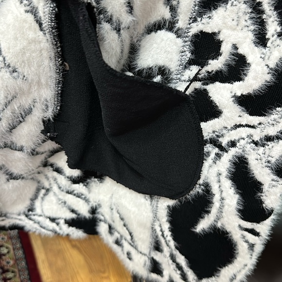 WHBM knit coat, fits size S/m New no tags - Picture 9 of 11